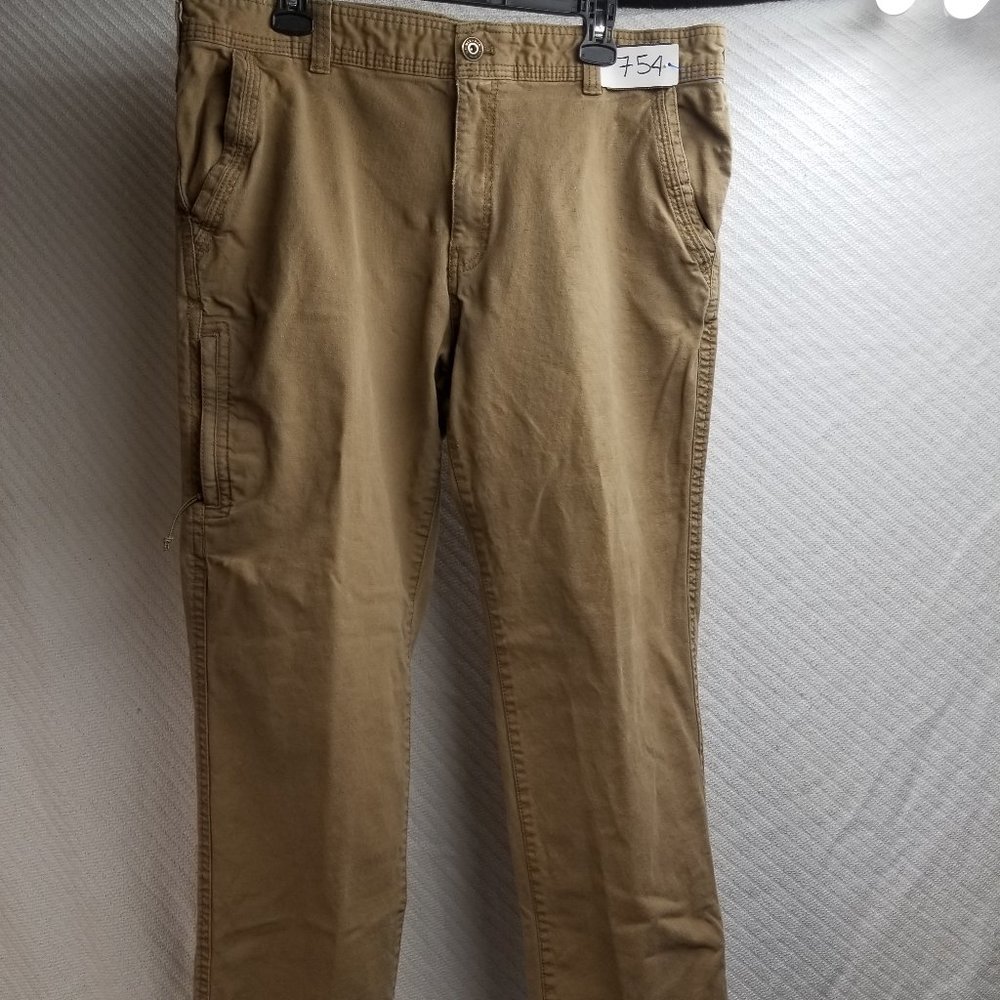 754 - GH Bass 38W 30L Pants